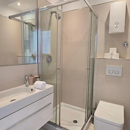 Apartment By The Sea Turanj, Biograd - 25338 *